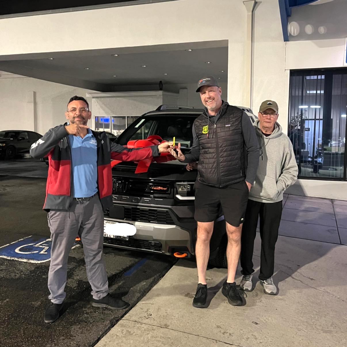 Chad wanted an off road SUV since he works in the forest🌲🌲🌲

The 2026 Honda Passport TrailSport Elite was the perfect fit, a rugged and capable car with a 285-horsepower V-6 engine and 10-speed transmission to help navigate tough terrain.

Congrats Chad! 🎉 Thank you salesman Oscar at @ballhonda_sd for all of your help!

#2026HondaPassport #PassportTrailSport #HondaPassport #BallHonda #MileofCars