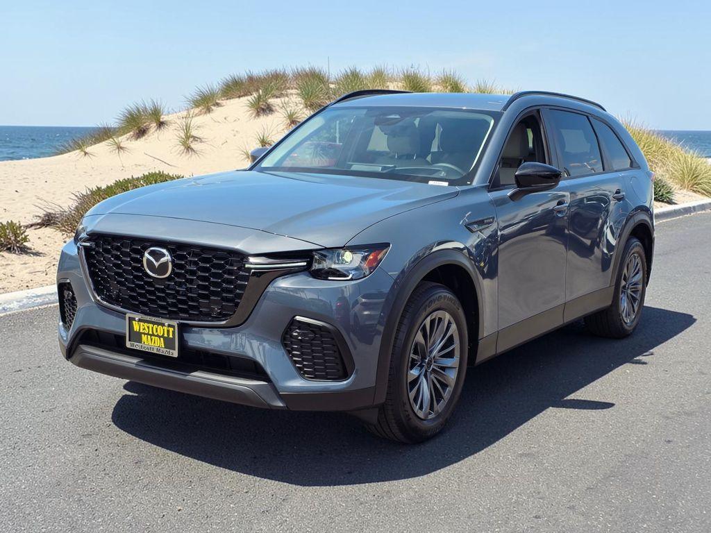 Designed for California roads, the Mazda CX-70 plug-in hybrid blends efficiency, sporty handling, and premium comfort for commuting, carpooling, and weekend adventures! 🏝🚙

#PlugInHybrid #WestcottMazda #MileofCars #MazdaCX70