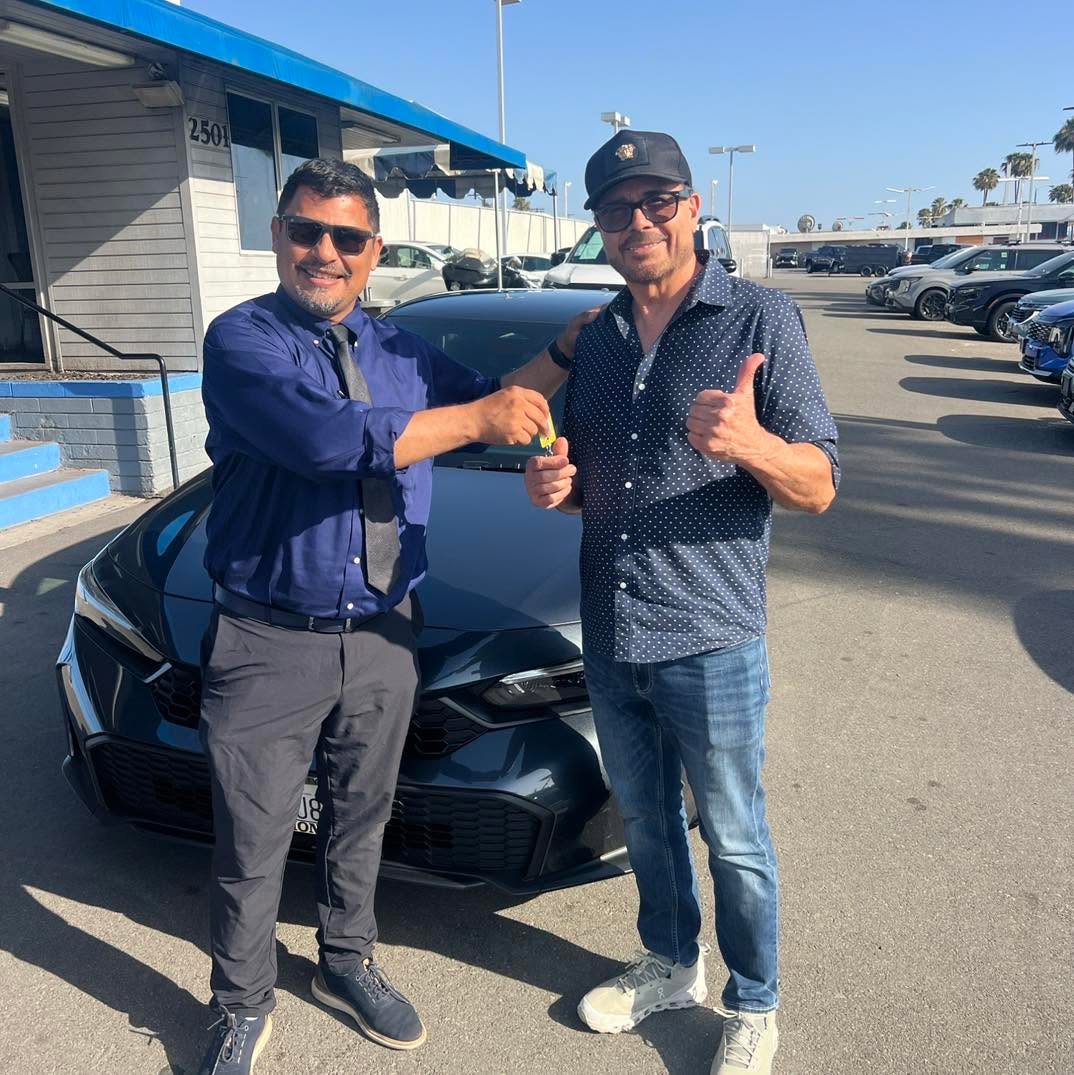 Big congrats to Art on purchasing his second vehicle from @ballhonda_sd, this time for his son! He picked up a brand new 2026 Honda Civic Sport, with David Soltero making the whole experience smooth from start to finish.

Enjoy the new ride! 🚘

#BallHonda #HondaCivicSport #2026HondaCivic #MileofCars