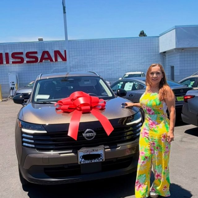 Congratulations to Blanca on her new 2026 Nissan Kicks from @mossynissannationalcity!

Thank you to @sold_by_saul for your assistance in getting her into her dream vehicle 🚗

#MileofCars #2026NissanKicks #MossyNissanNationalCity #MossyNissan