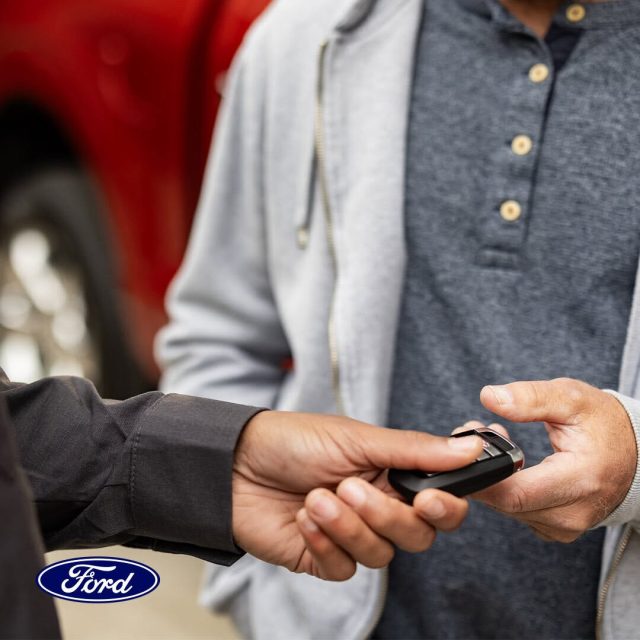 Just let @perryfordofnationalcity borrow your key fob for Ford Pickup & Delivery.  They'll pick up your vehicle (at no extra charge), service it, and return it to you - easy as pie 🥧

Ford Pickup & Delivery is offered by participating dealers and may be limited based on availability, distance, or other dealer-specified criteria. Does not include parts or repair charges. A nonoperational vehicle is not eligible and will require a Roadside event.

#MileofCars #PerryFord #fordpickupanddelivery